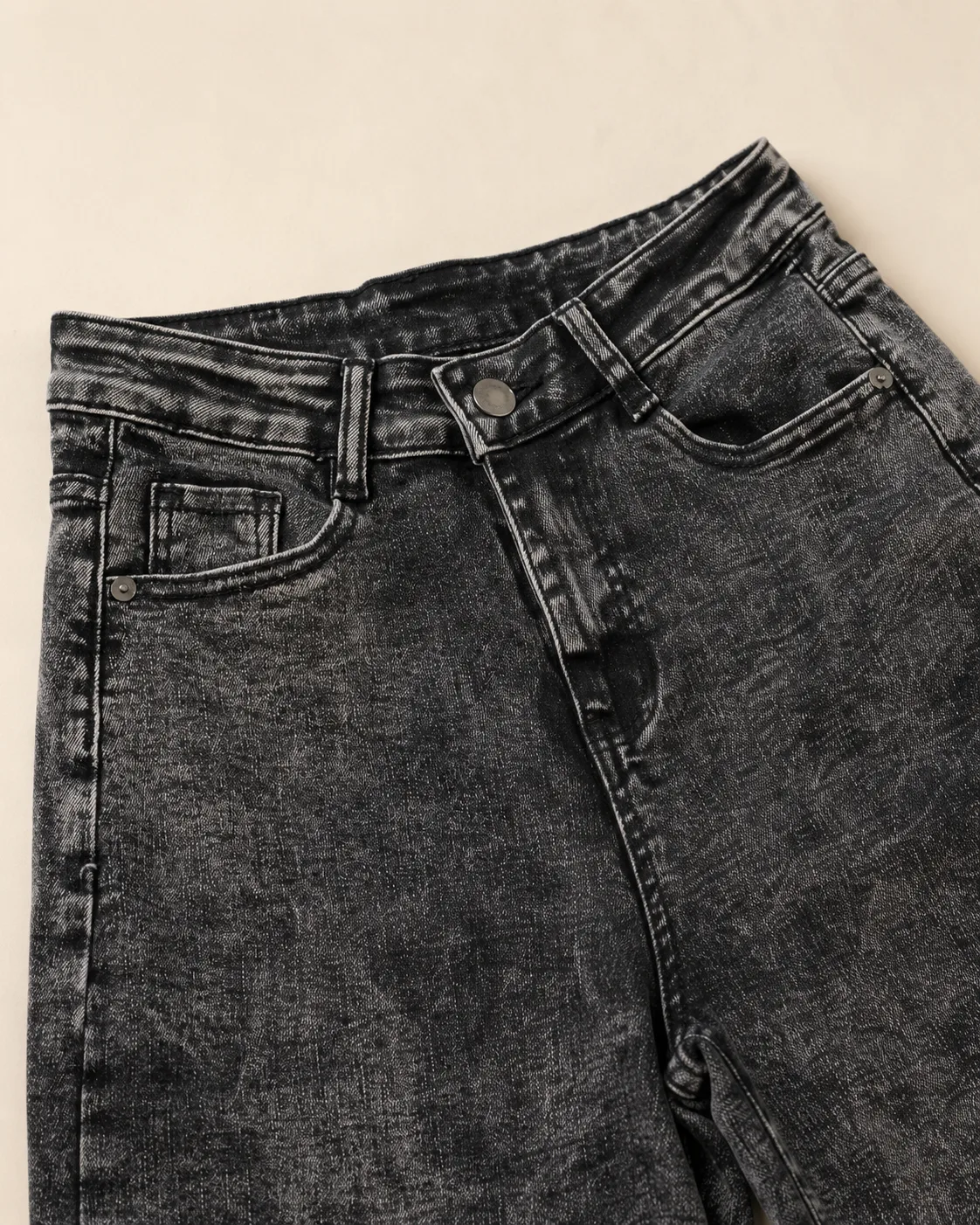 jeans charcoal wide — Confetty Chic, boutique en Lerma